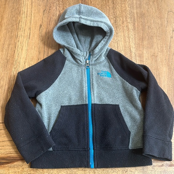 2T The North Face zip up fleece jacket - Picture 1 of 5
